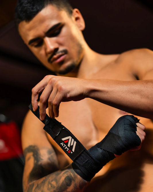 Handwrap with neoprene reinforcement